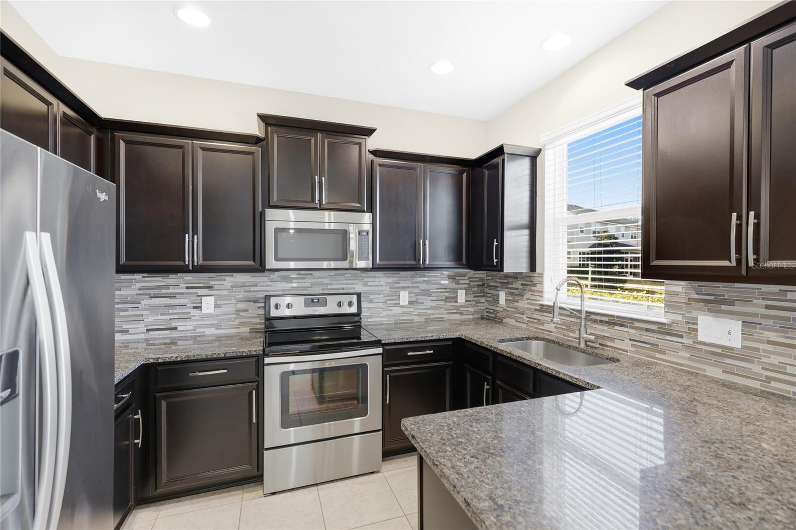 Image 24 of 72 For 12204 Trailhead Drive