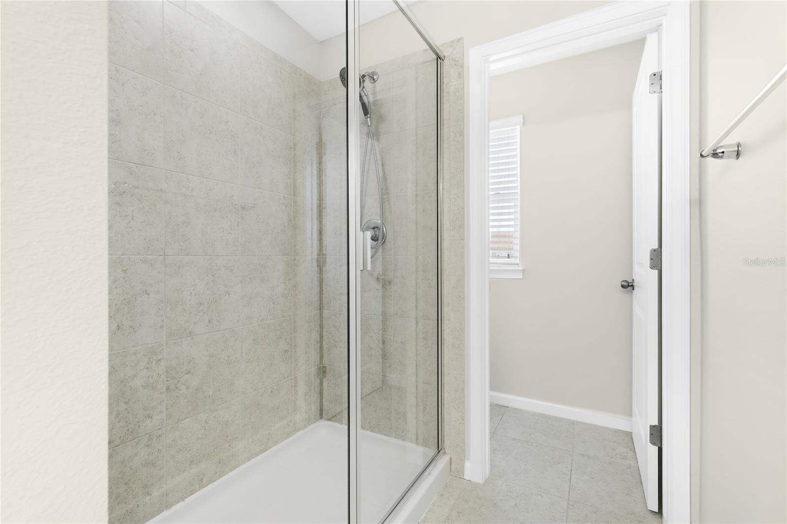 Image 32 of 72 For 12204 Trailhead Drive