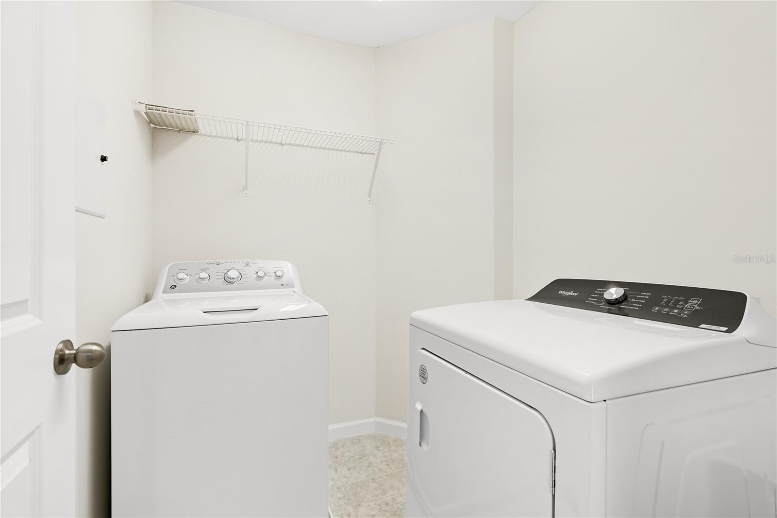 Image 40 of 72 For 12204 Trailhead Drive