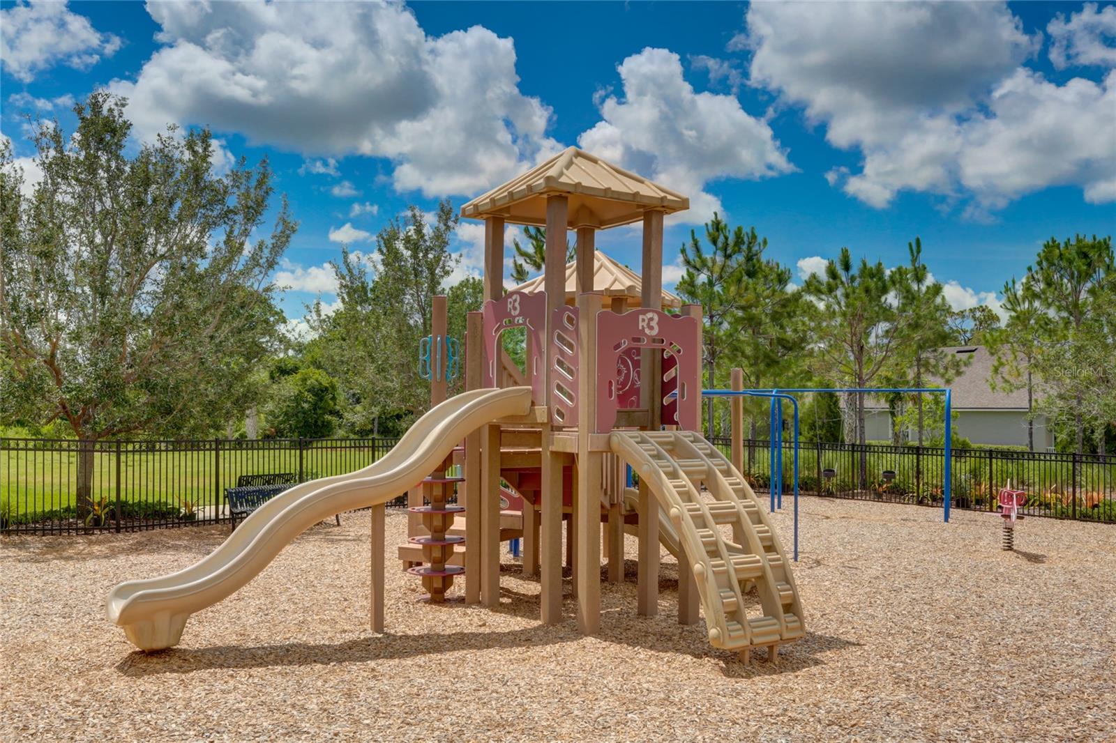 Image 59 of 72 For 12204 Trailhead Drive