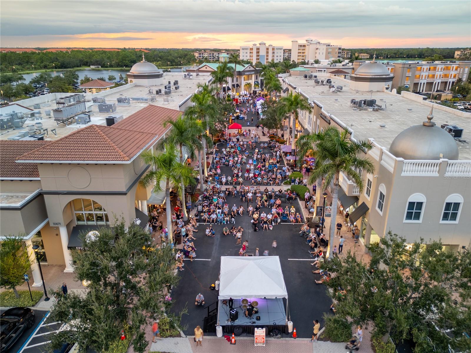 Image 64 of 72 For 12204 Trailhead Drive