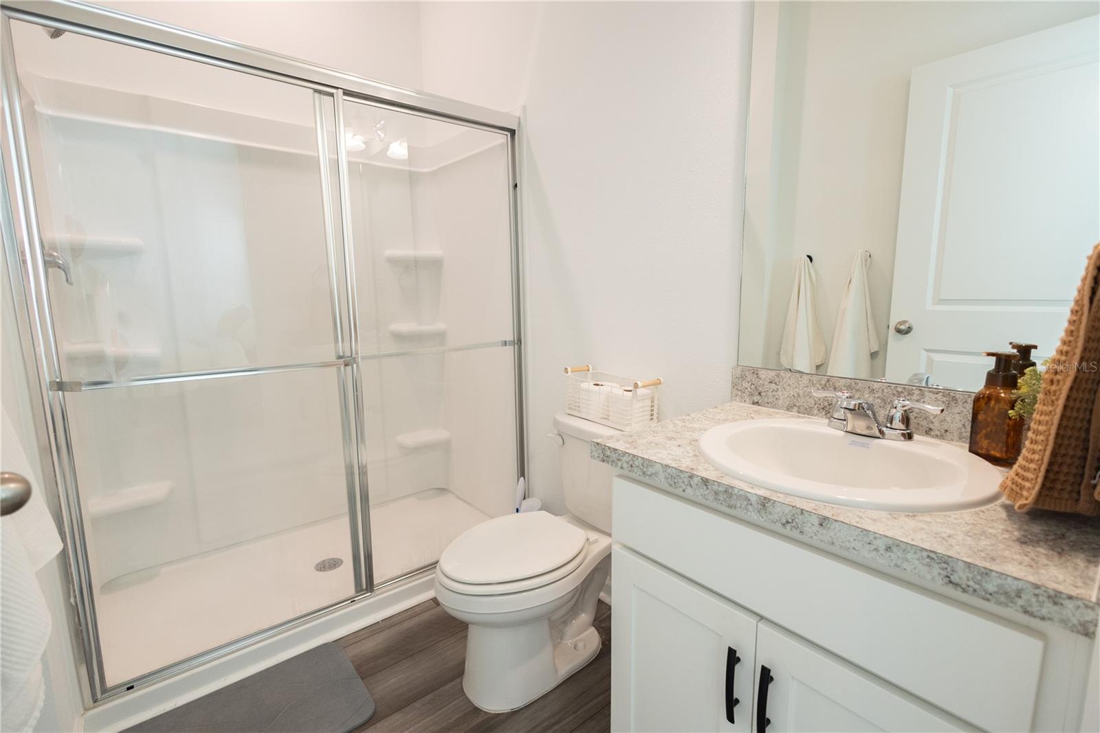 Image 19 of 22 For 38330 Honeysuckle Drive