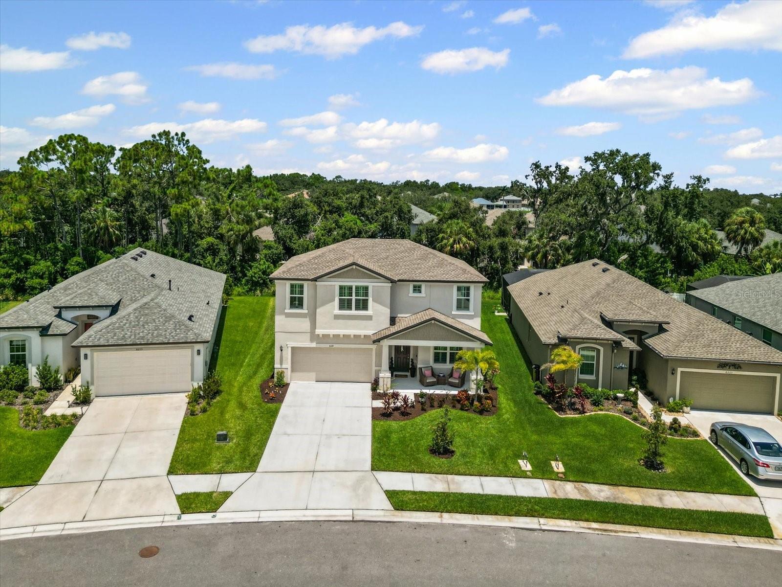 Image 2 of 57 For 8219 Tea Olive Terrace