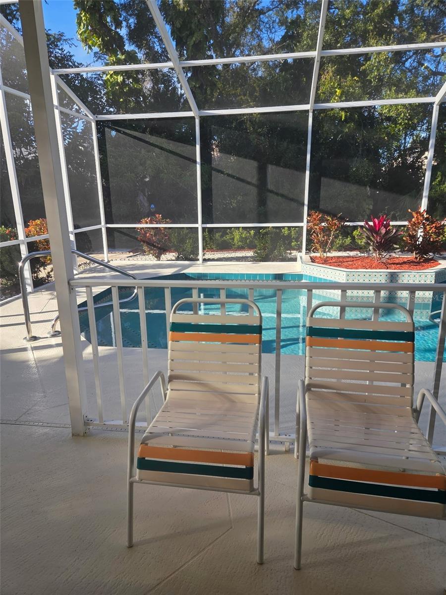 Image 23 of 24 For 4547 Del Sol Boulevard S