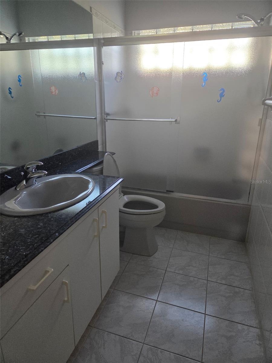 Image 5 of 24 For 4547 Del Sol Boulevard S