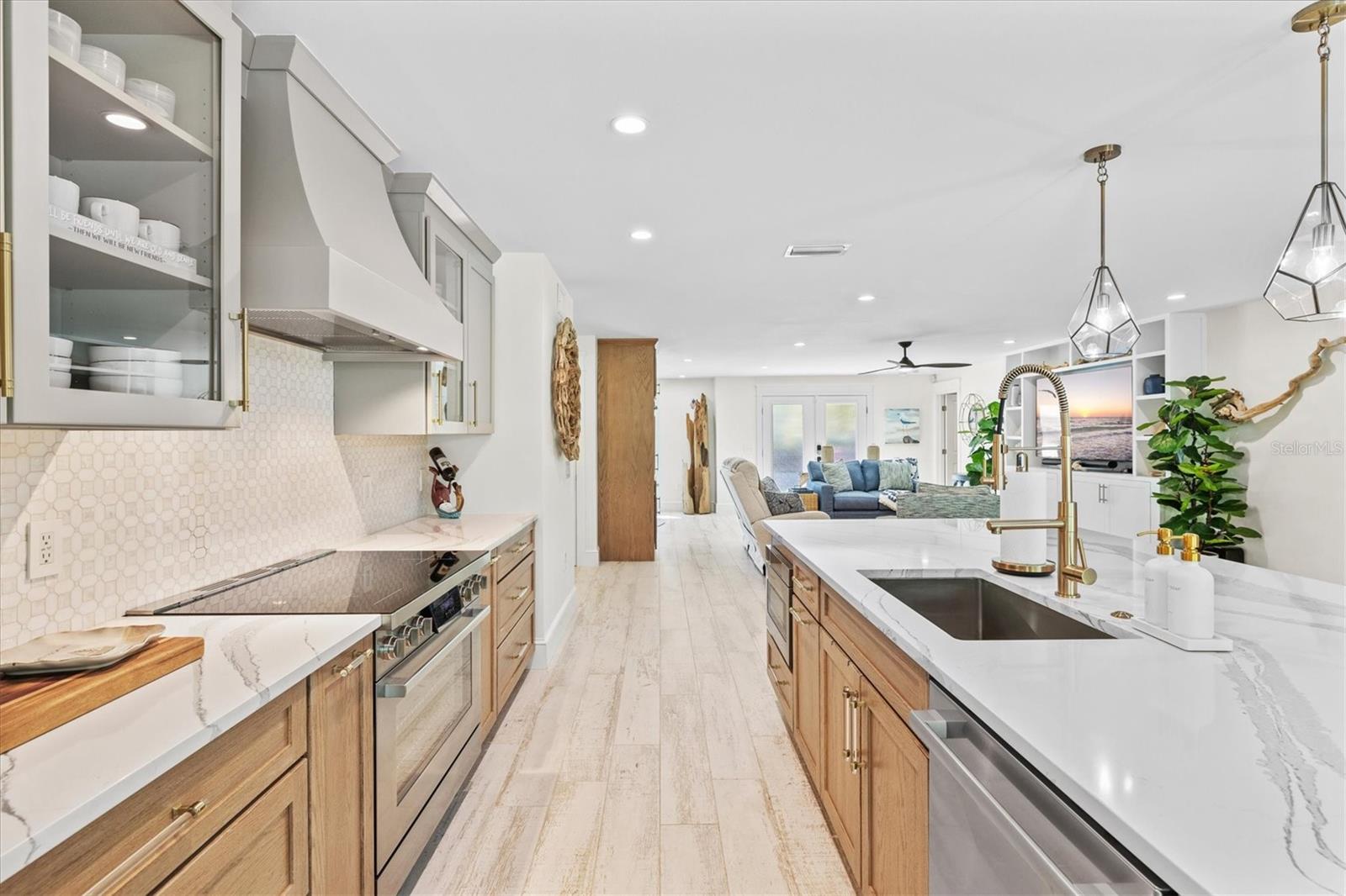 Image 29 of 98 For 506 58th Street