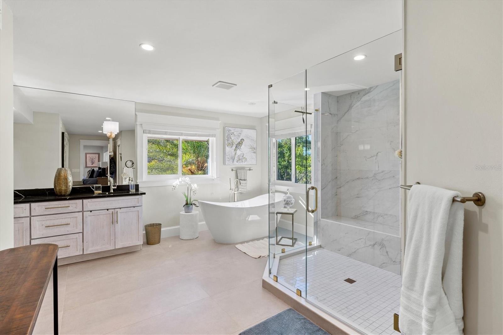 Image 54 of 98 For 506 58th Street