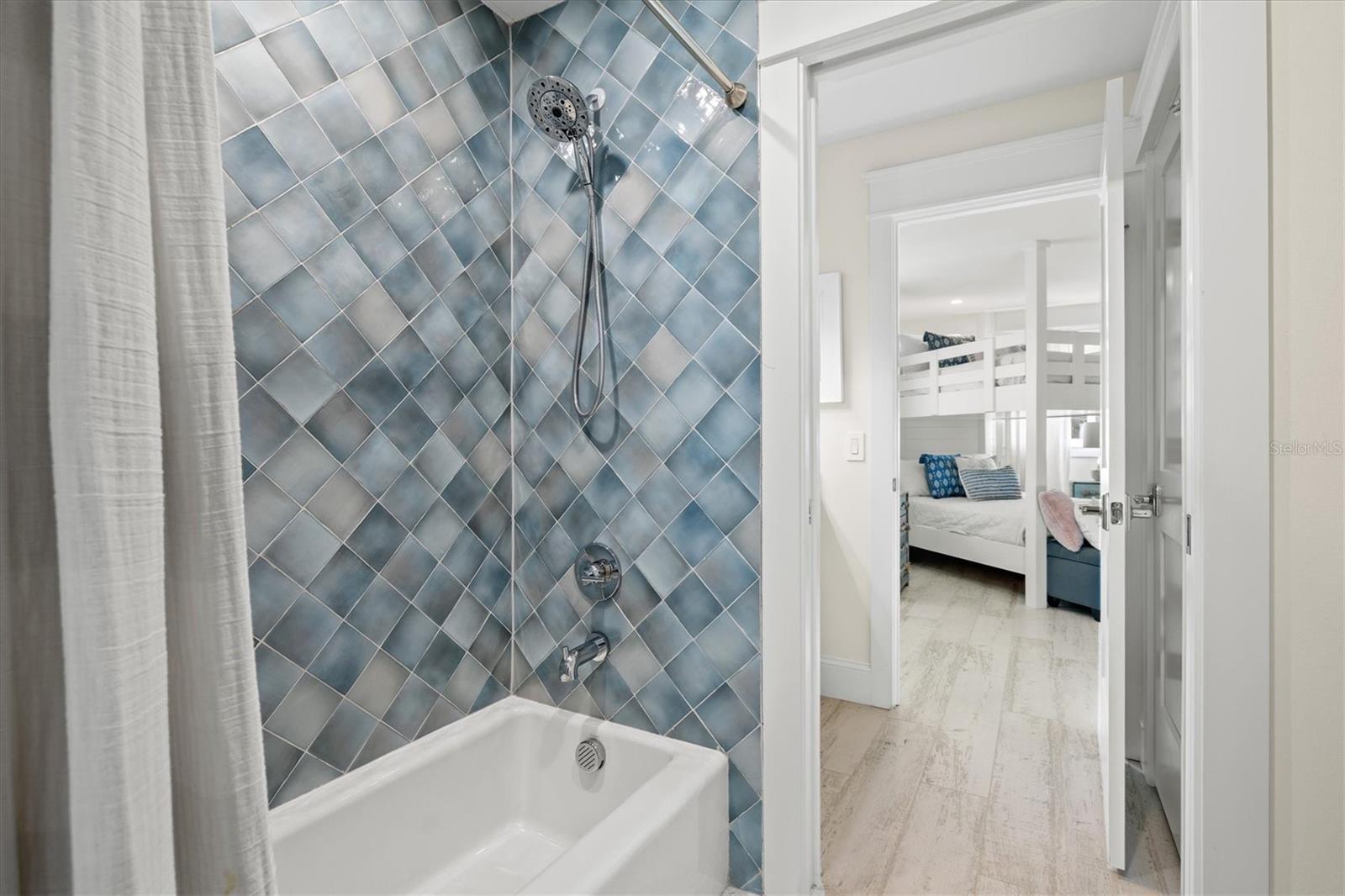 Image 71 of 98 For 506 58th Street