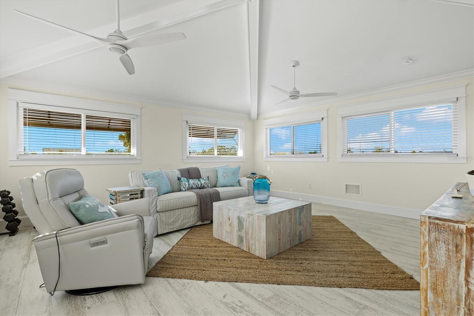 Image 79 of 98 For 506 58th Street