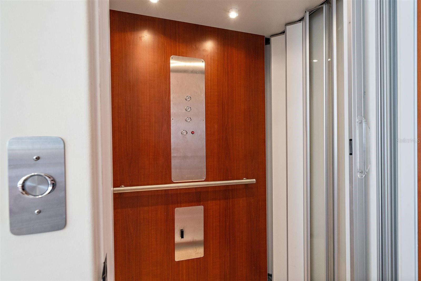 Image 18 of 70 For 1905 Mississippi Avenue