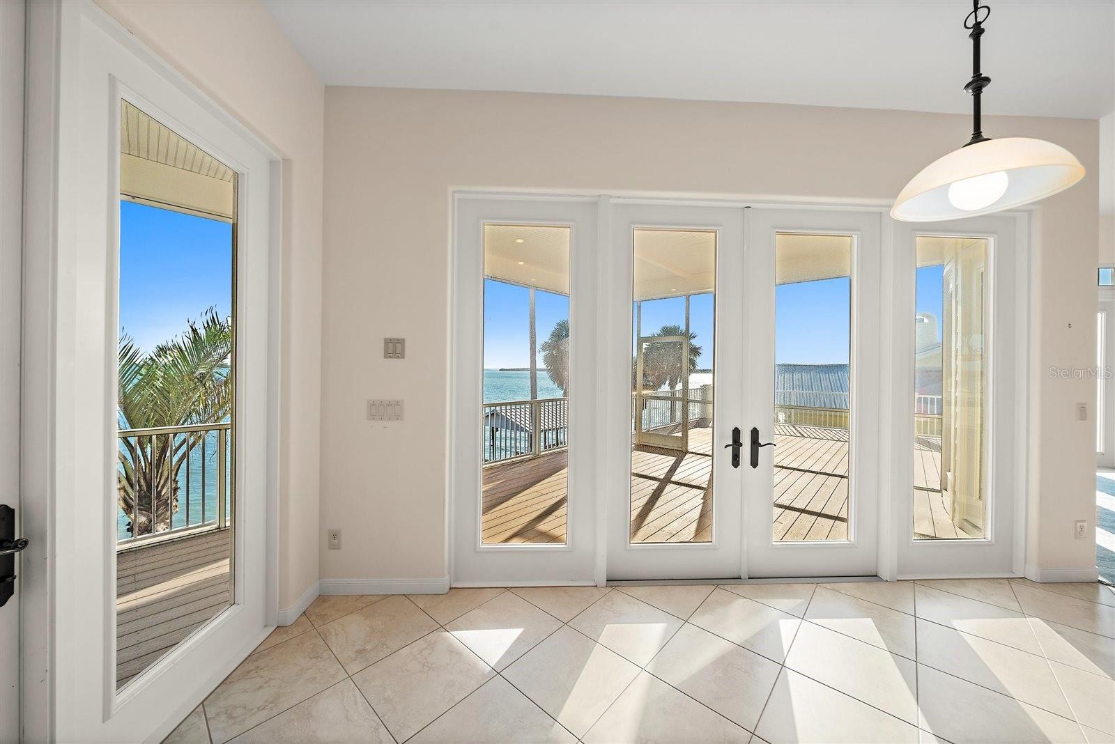 Image 32 of 70 For 1905 Mississippi Avenue