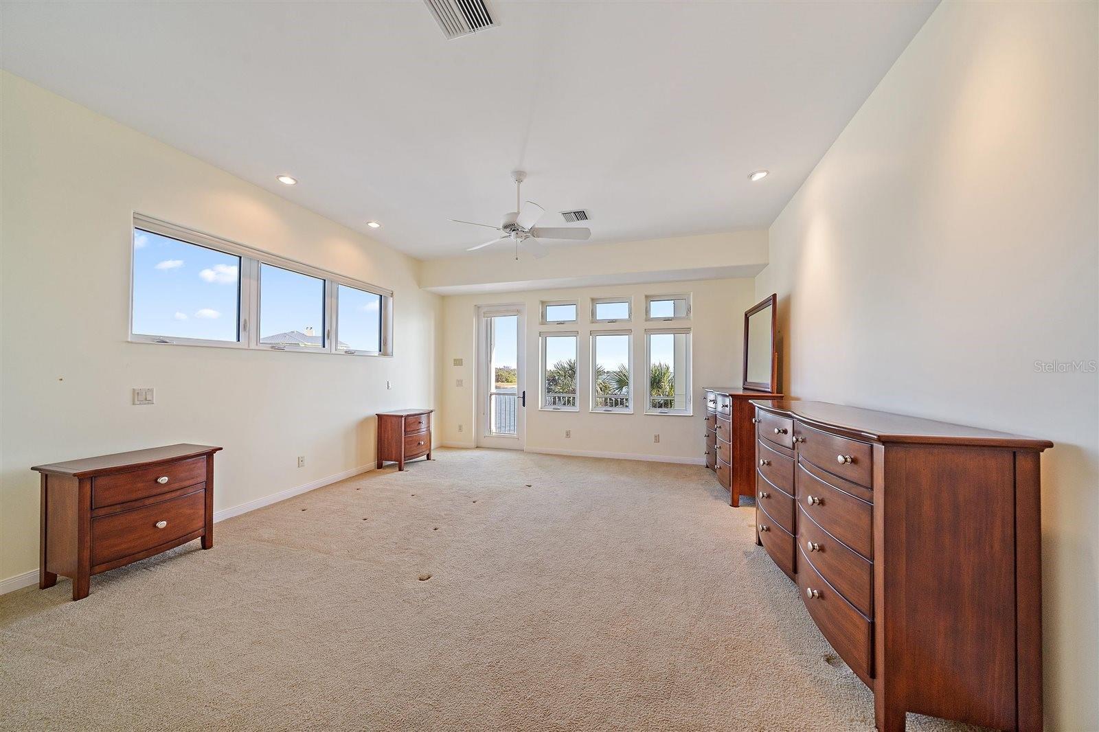 Image 39 of 70 For 1905 Mississippi Avenue