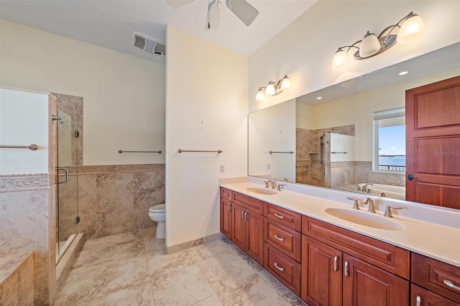 Image 61 of 70 For 1905 Mississippi Avenue