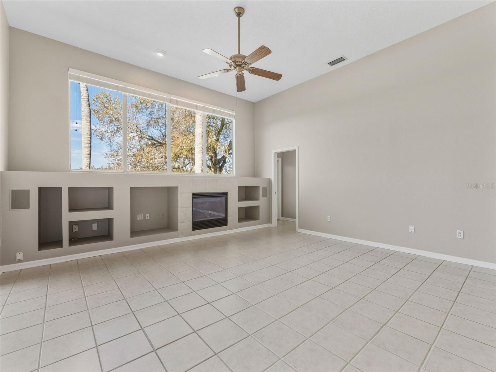 Image 15 of 46 For 6107 Cognac Circle