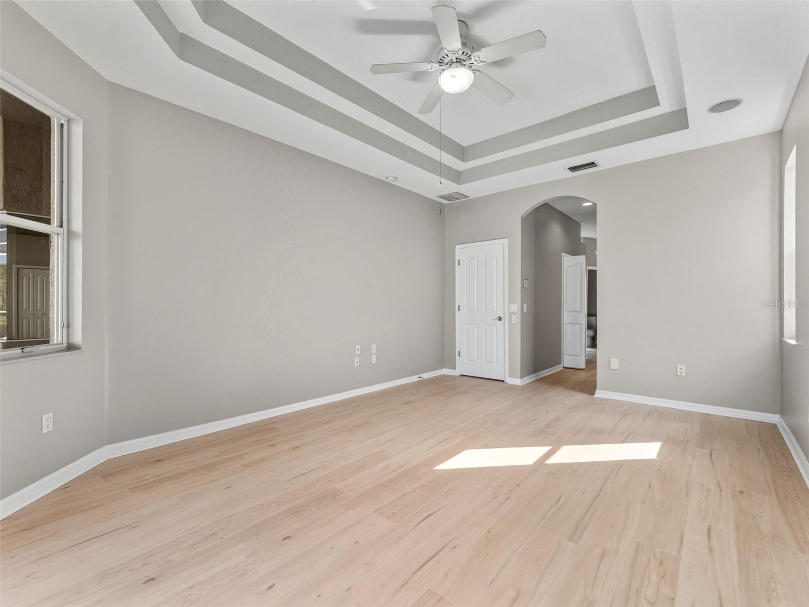 Image 19 of 46 For 6107 Cognac Circle