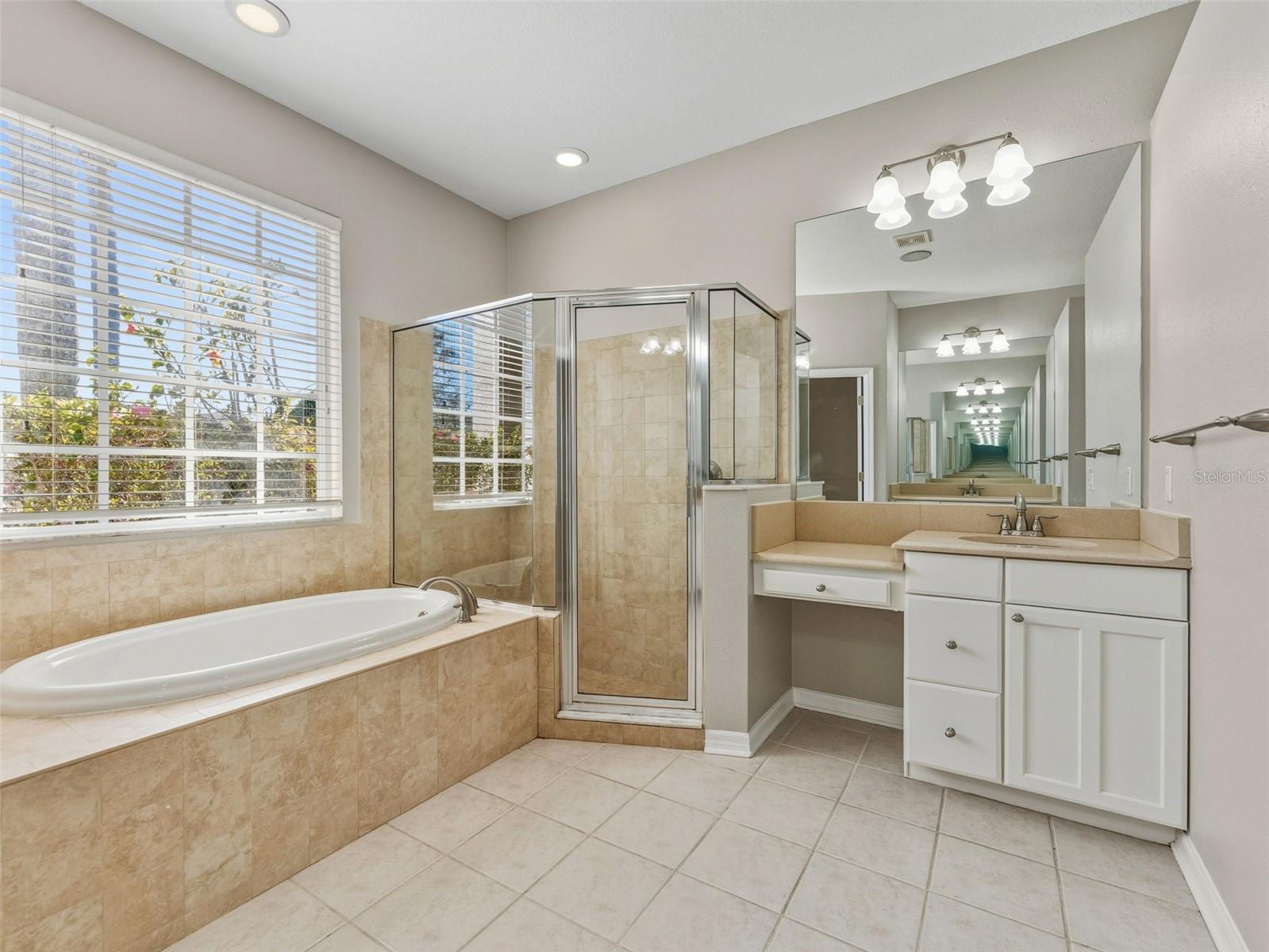 Image 20 of 46 For 6107 Cognac Circle