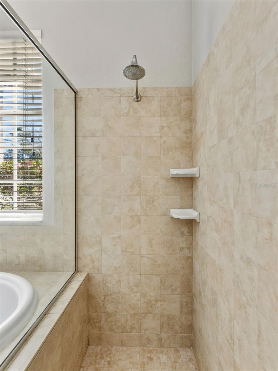 Image 22 of 46 For 6107 Cognac Circle