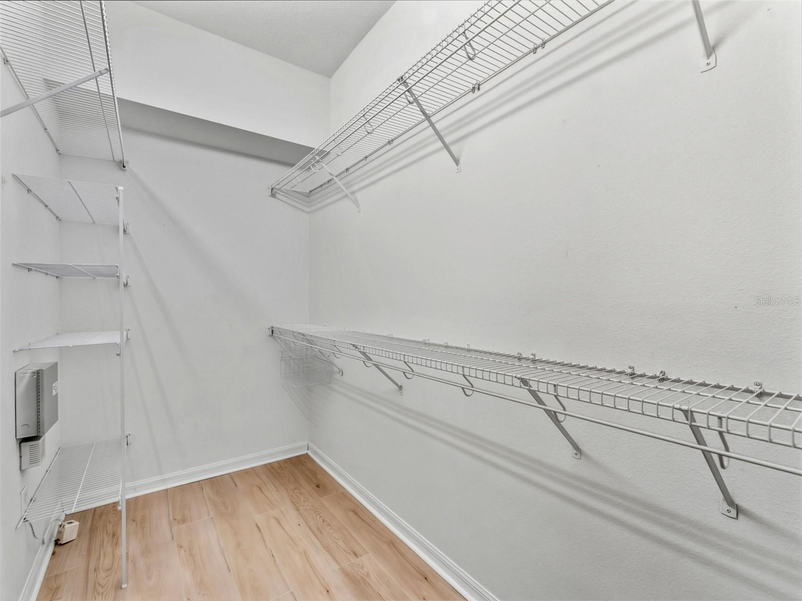 Image 23 of 46 For 6107 Cognac Circle