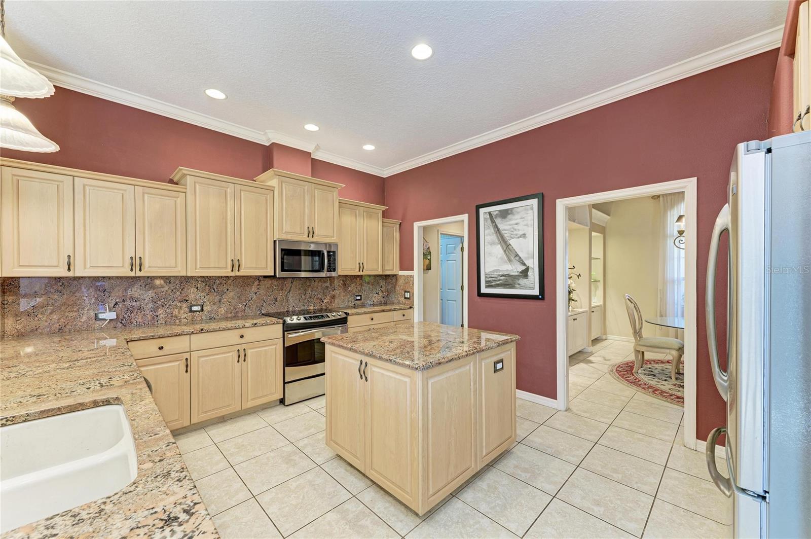 Image 16 of 42 For 5060 Robinsong Road