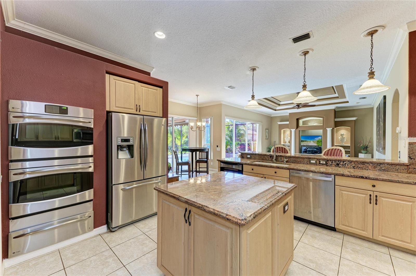 Image 18 of 42 For 5060 Robinsong Road