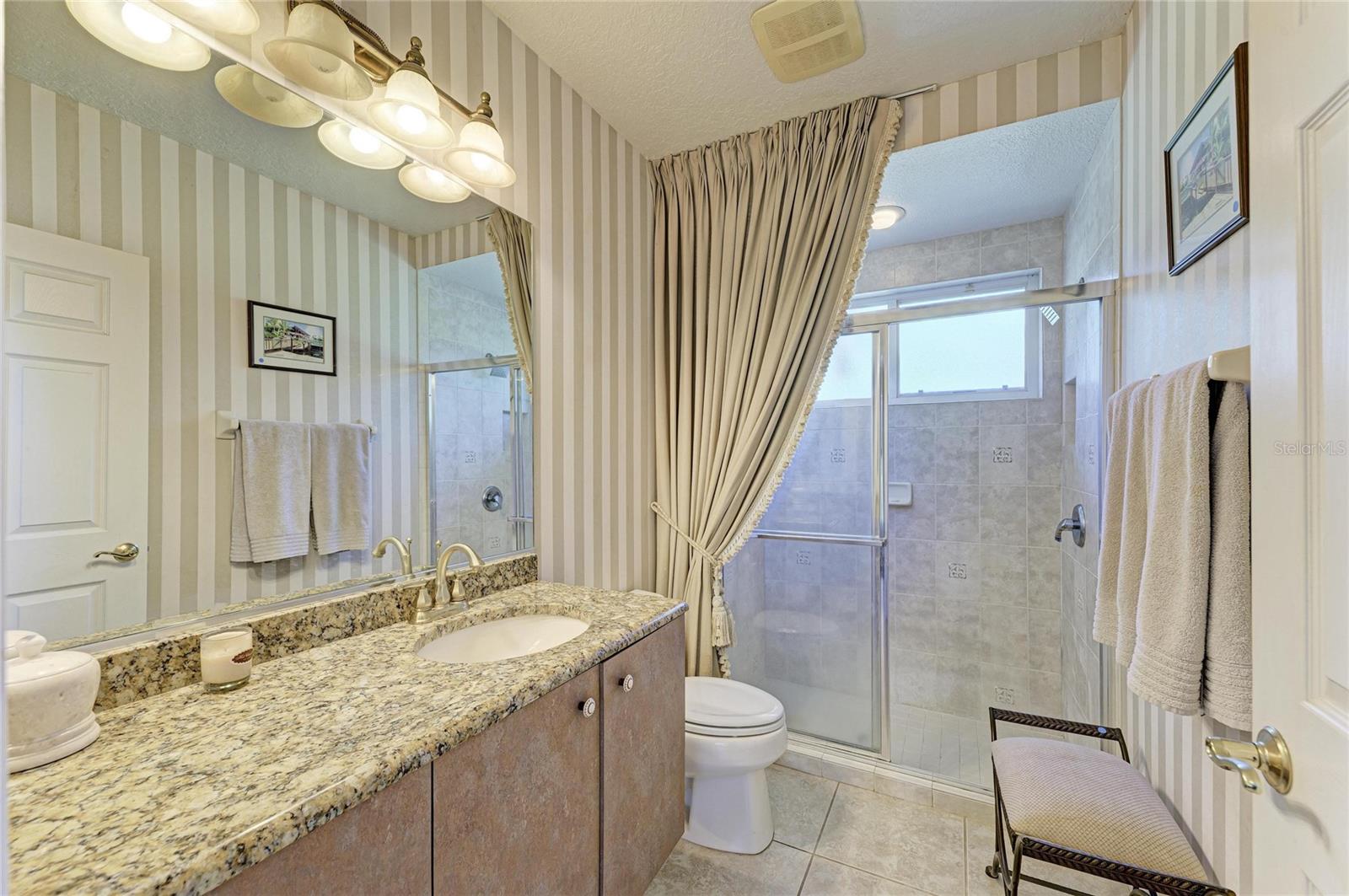 Image 31 of 42 For 5060 Robinsong Road