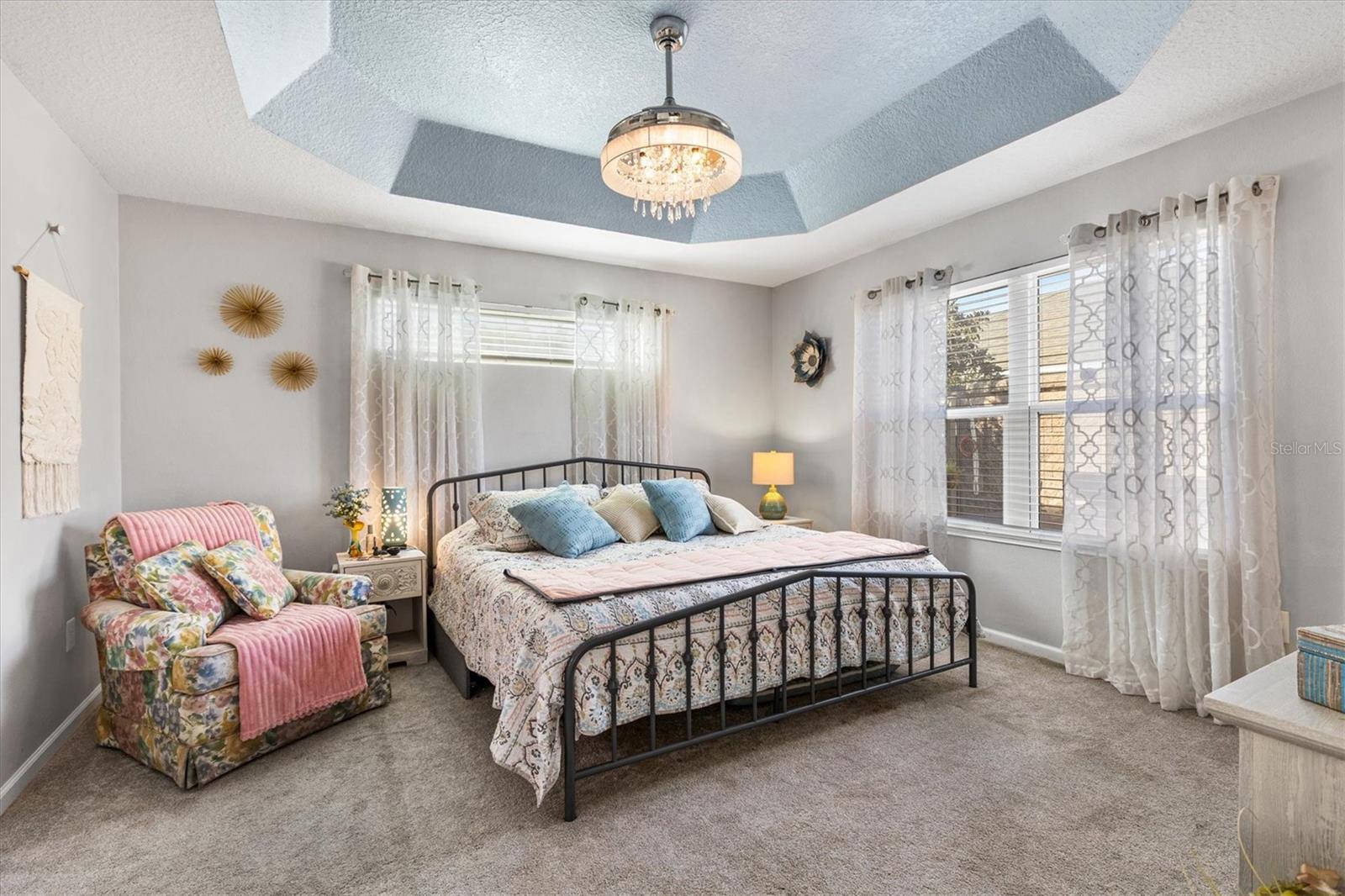 Image 13 of 34 For 5709 Grimes Court