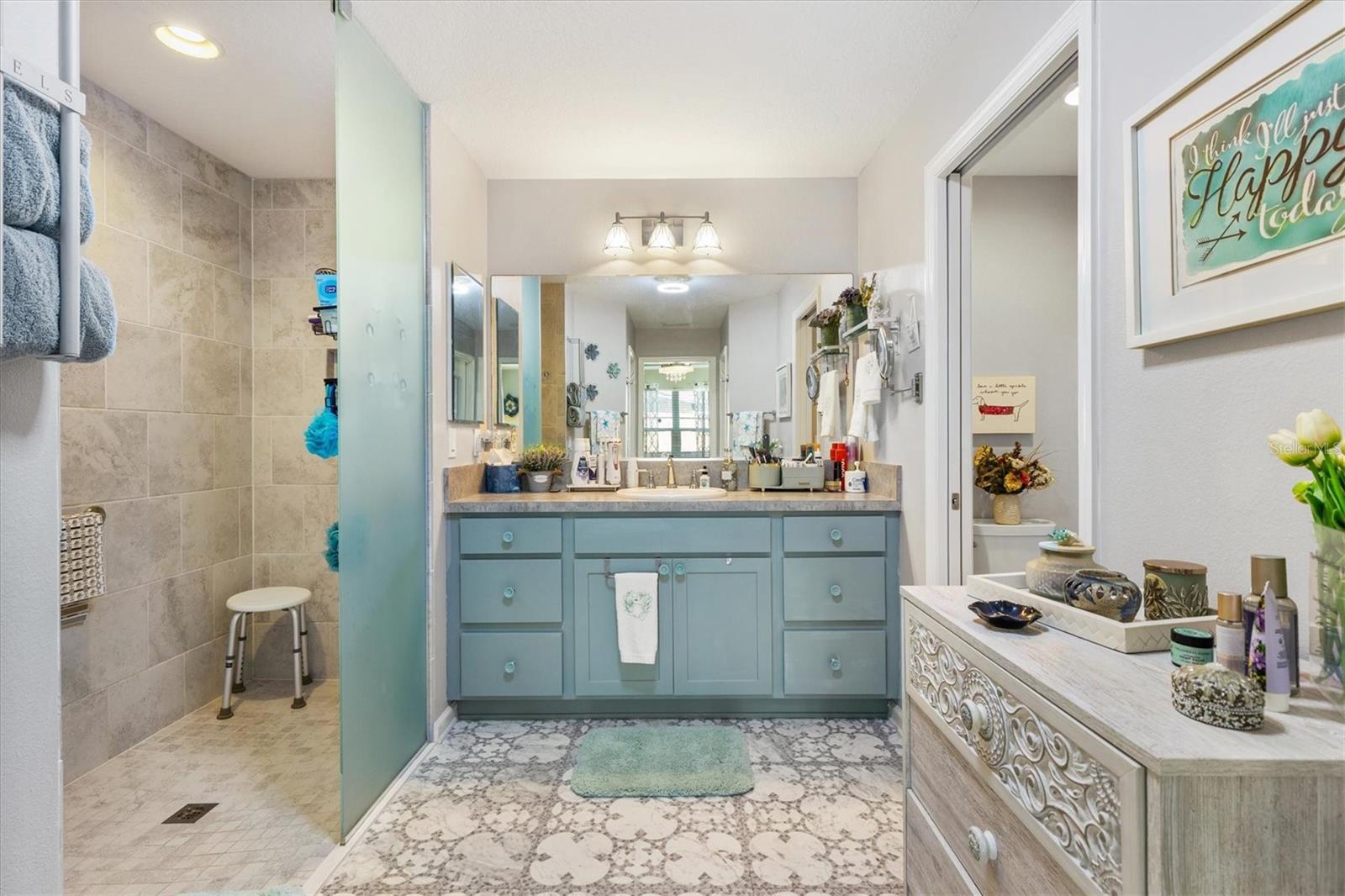 Image 16 of 34 For 5709 Grimes Court