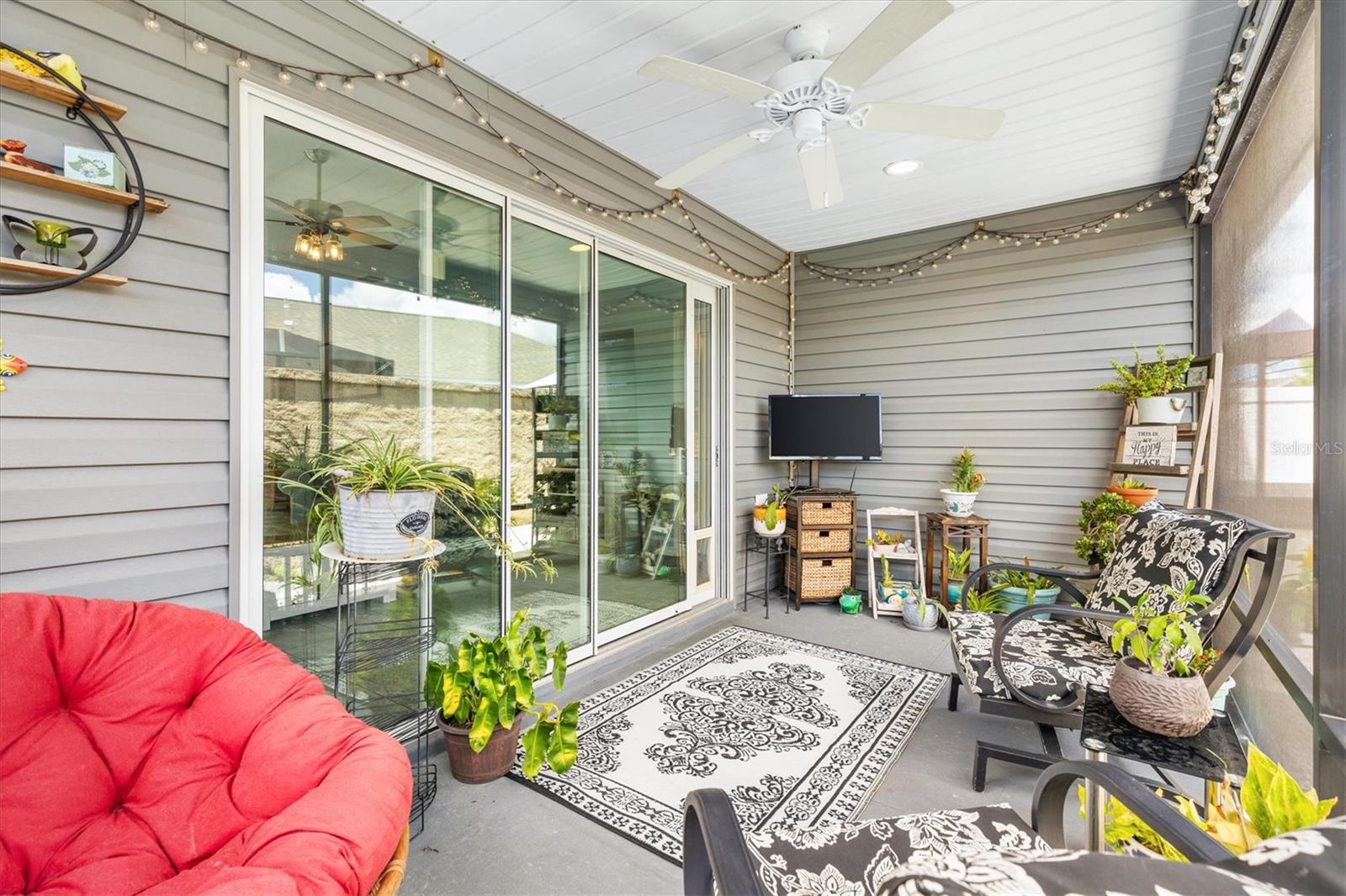 Image 23 of 34 For 5709 Grimes Court