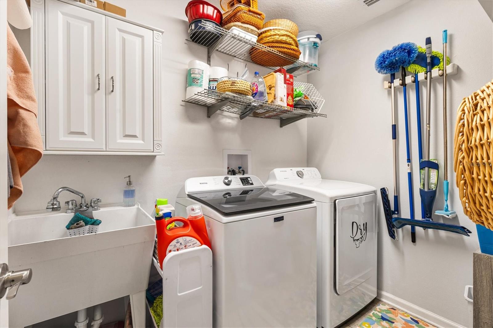 Image 27 of 34 For 5709 Grimes Court