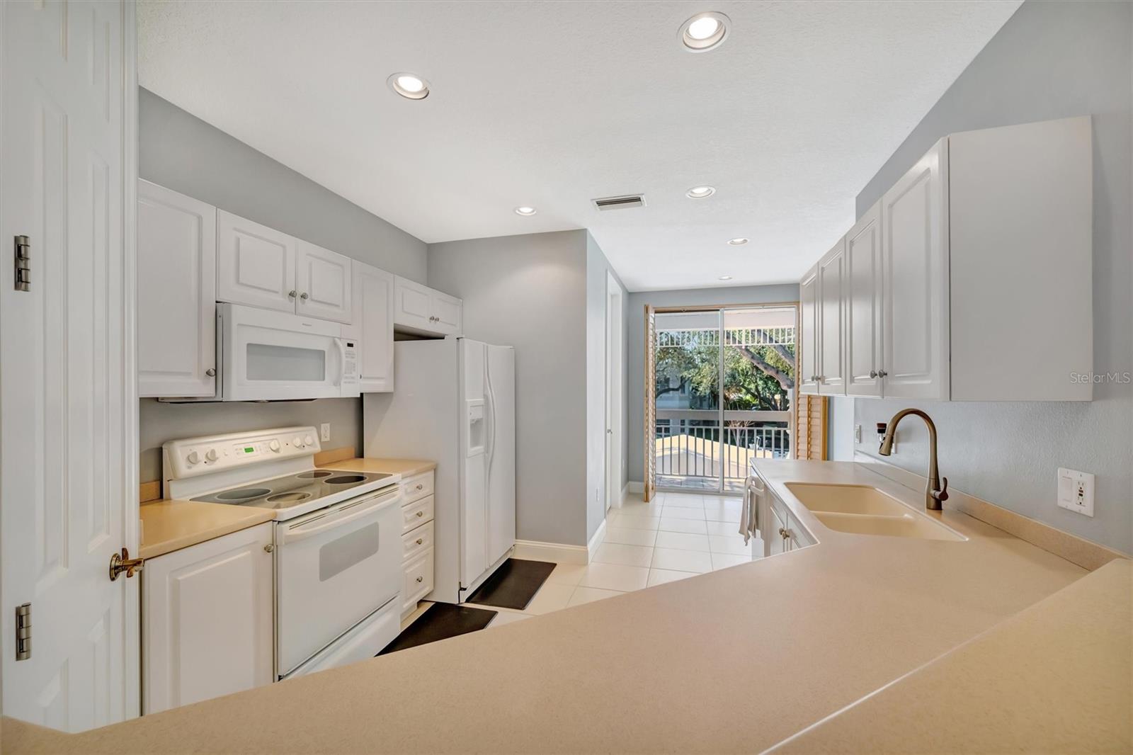 Image 17 of 77 For 3608 54th Drive W 202