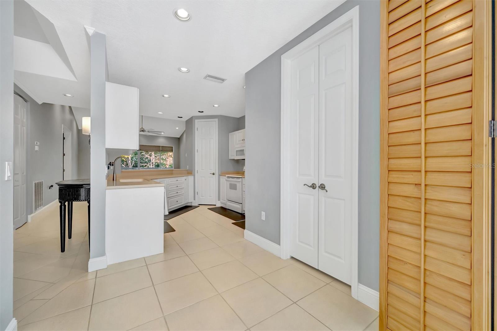 Image 22 of 77 For 3608 54th Drive W 202