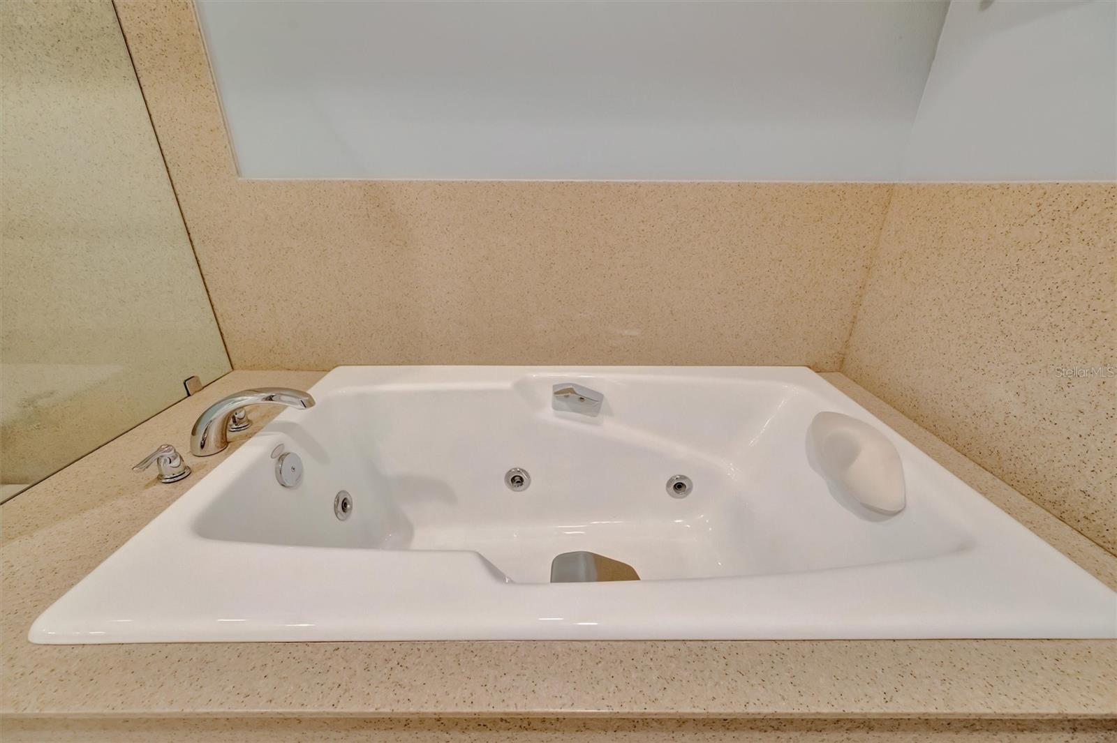 Image 34 of 77 For 3608 54th Drive W 202