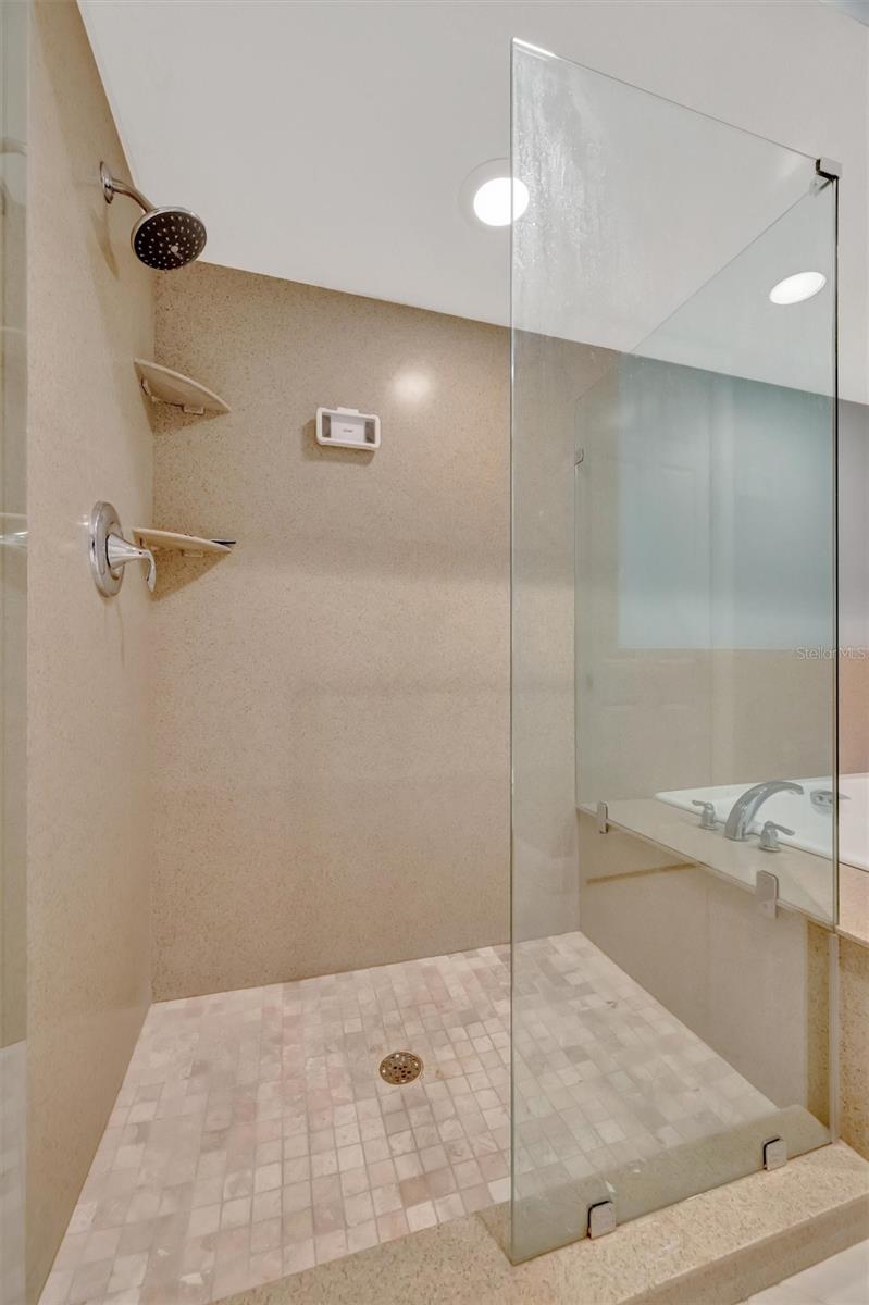 Image 35 of 77 For 3608 54th Drive W 202