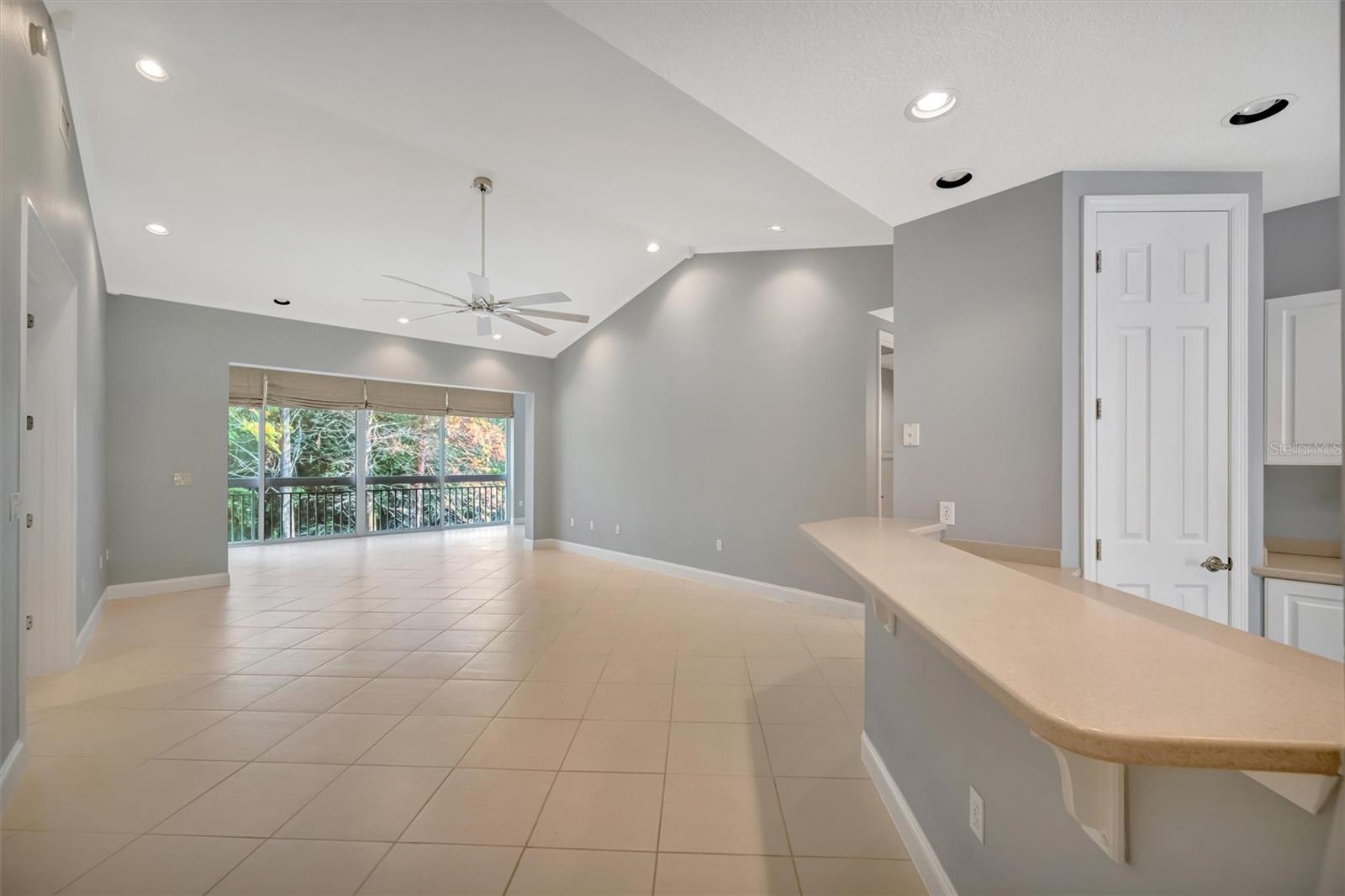 Image 9 of 77 For 3608 54th Drive W 202