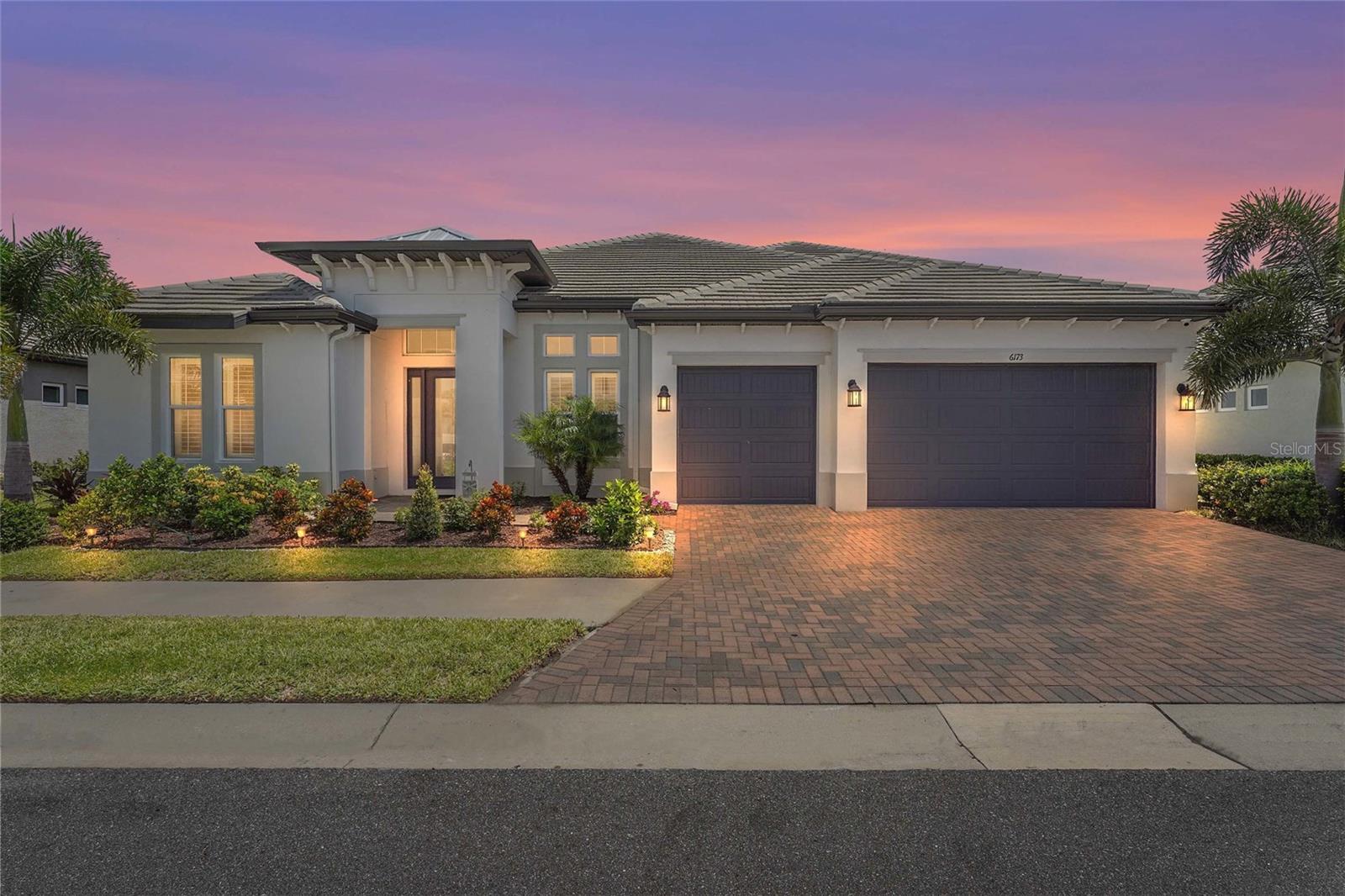 Image 3 of 90 For 6173 Lungo Lago Drive