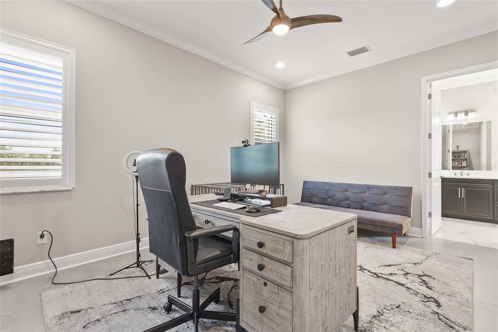 Image 49 of 90 For 6173 Lungo Lago Drive