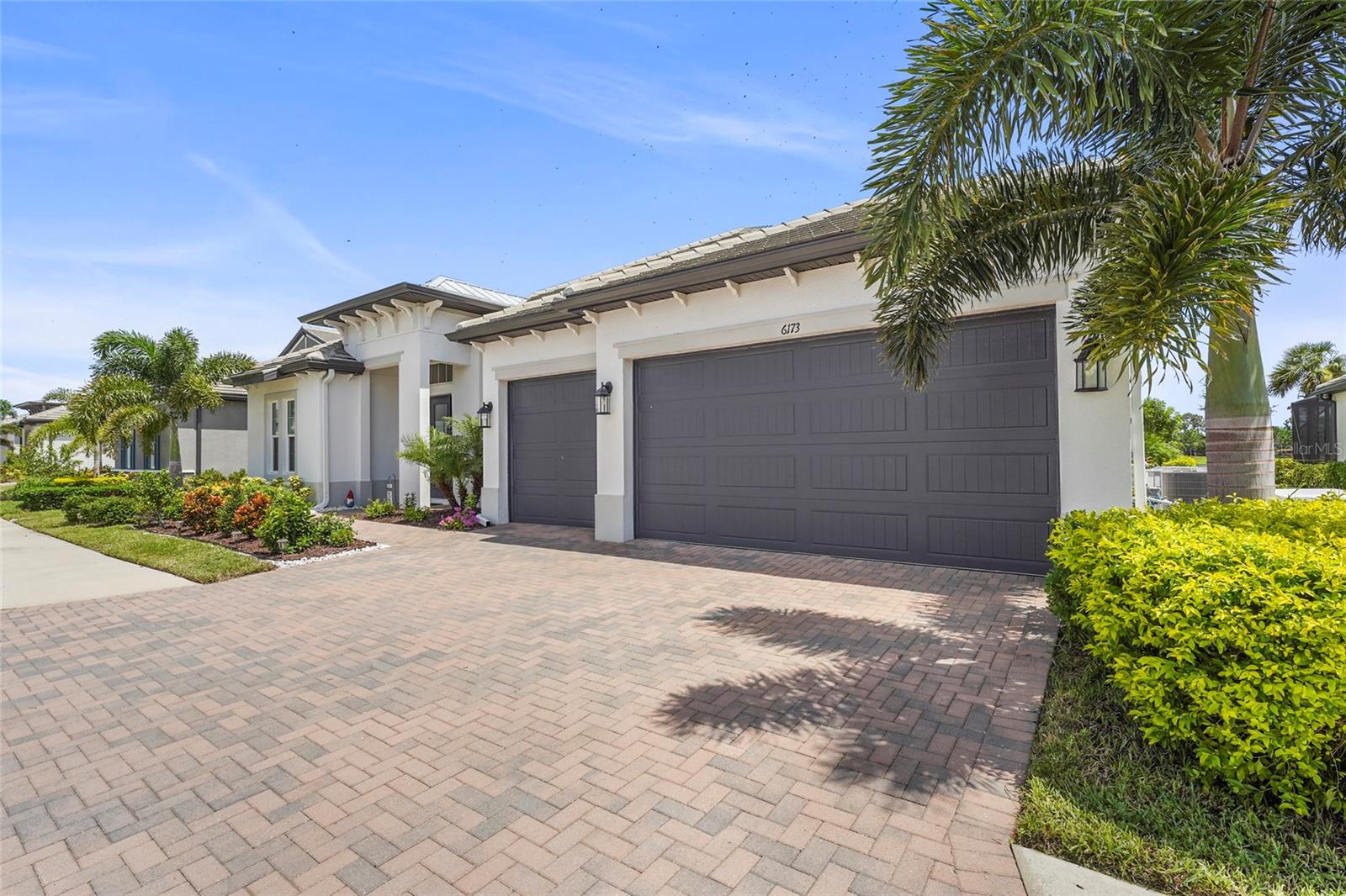 Image 7 of 90 For 6173 Lungo Lago Drive