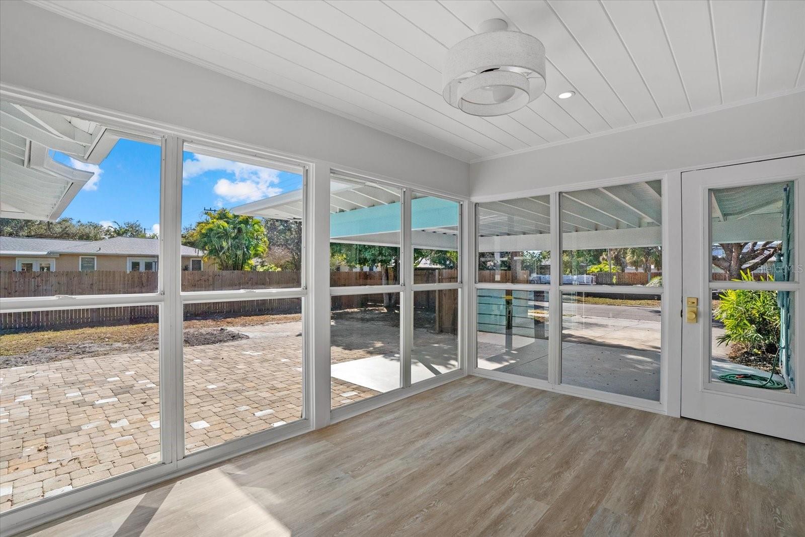 Image 14 of 48 For 2104 Datura Street