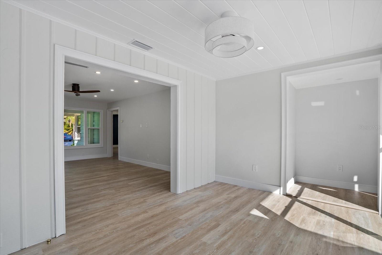 Image 15 of 48 For 2104 Datura Street