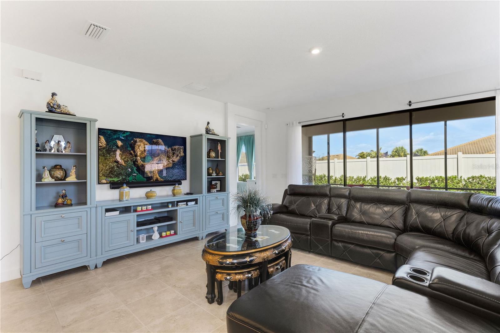 Image 12 of 44 For 10930 Wendover Drive