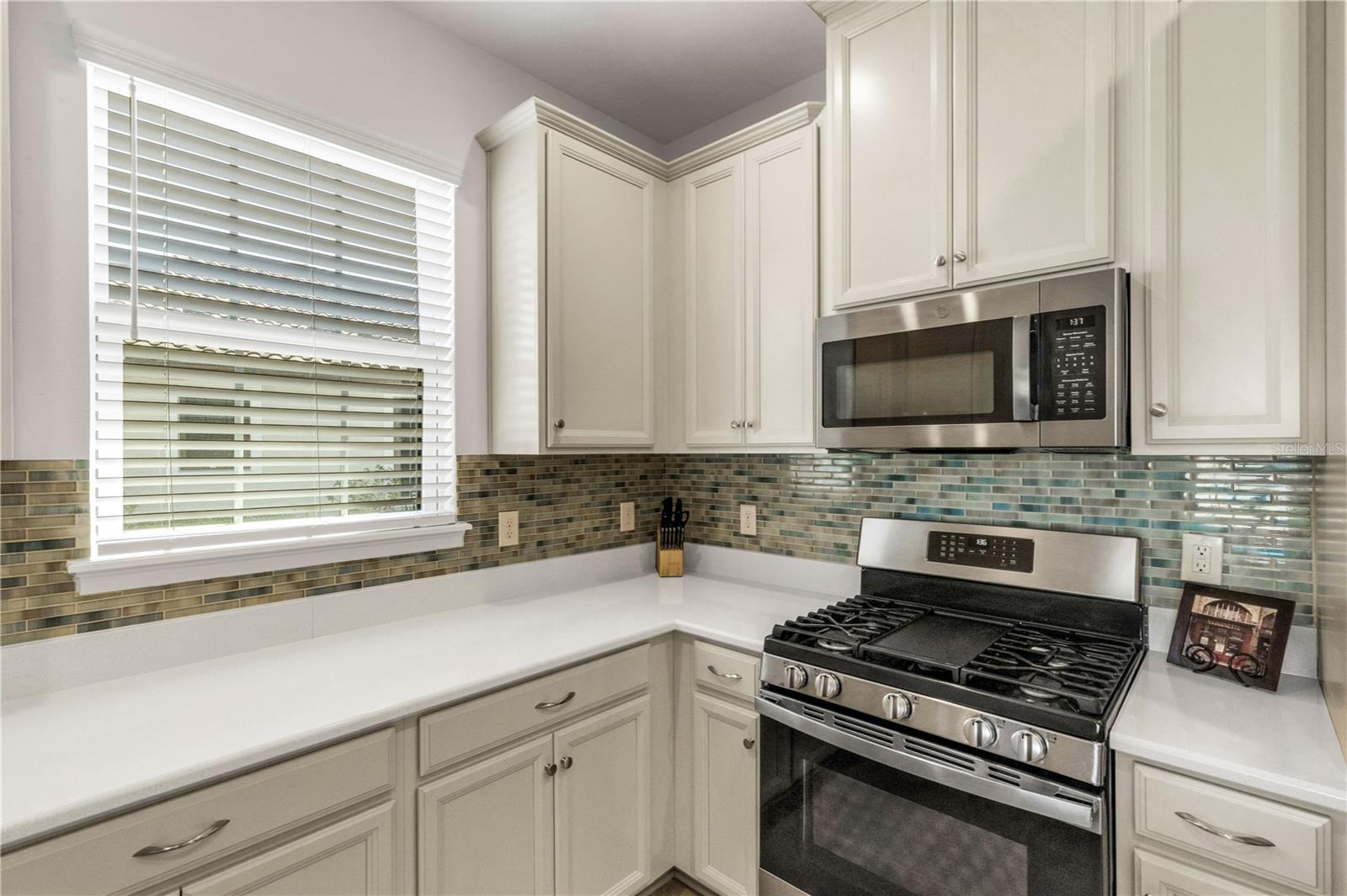 Image 19 of 44 For 10930 Wendover Drive