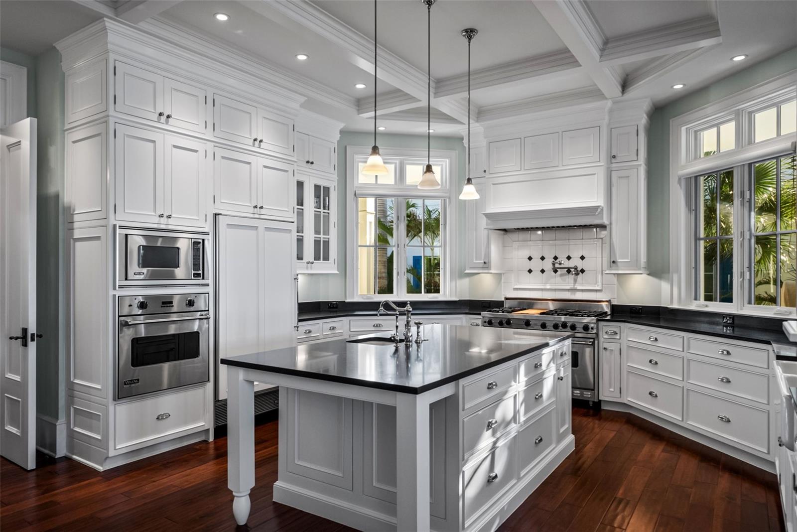 Image 10 of 83 For 3440 Gulfmead Drive