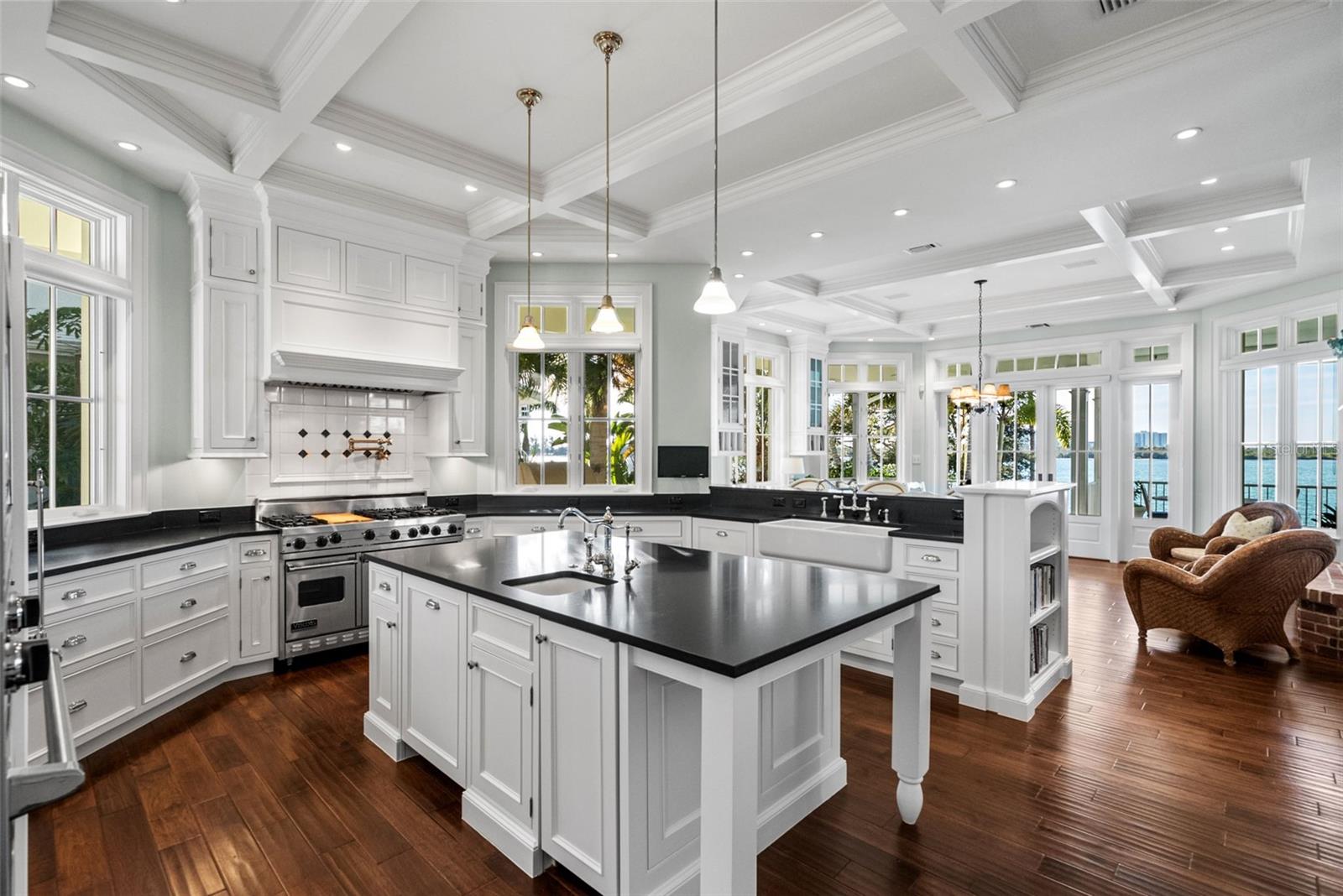 Image 11 of 83 For 3440 Gulfmead Drive