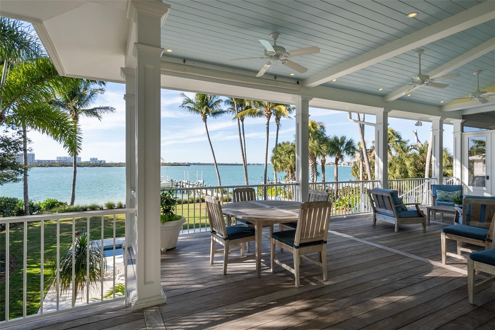 Image 17 of 83 For 3440 Gulfmead Drive