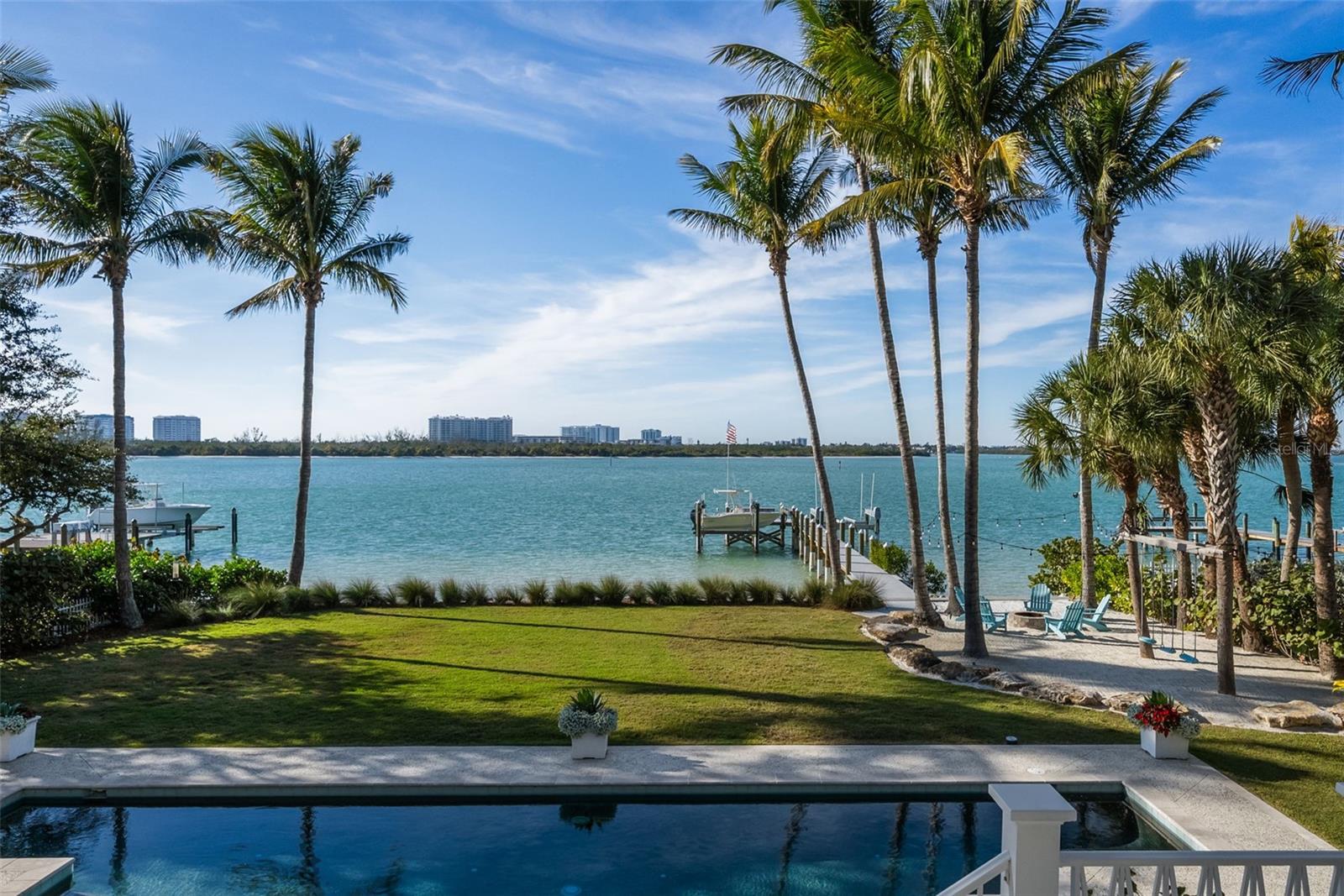 Image 22 of 83 For 3440 Gulfmead Drive