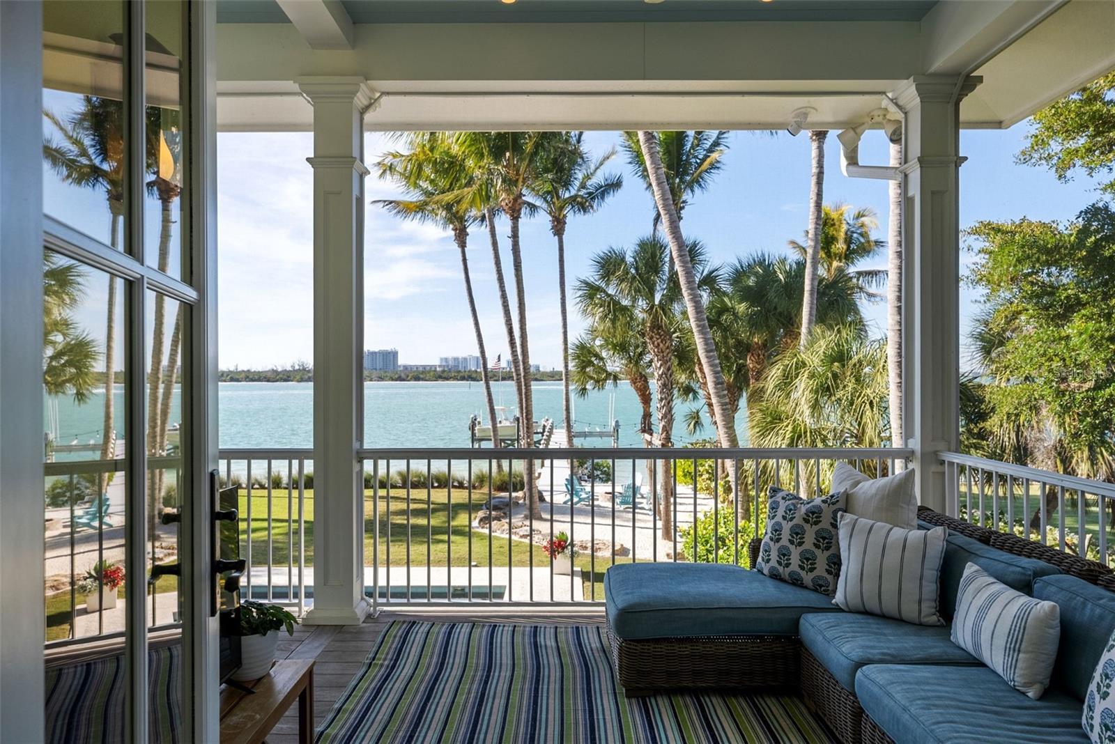 Image 37 of 83 For 3440 Gulfmead Drive