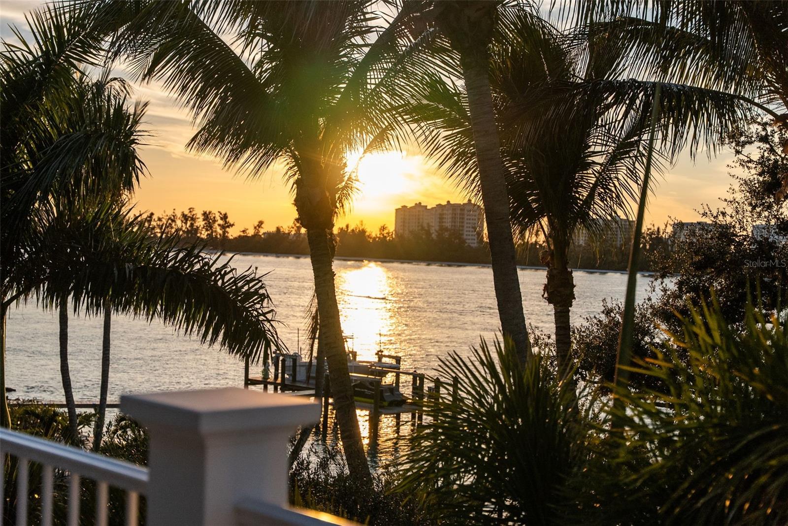 Image 49 of 83 For 3440 Gulfmead Drive