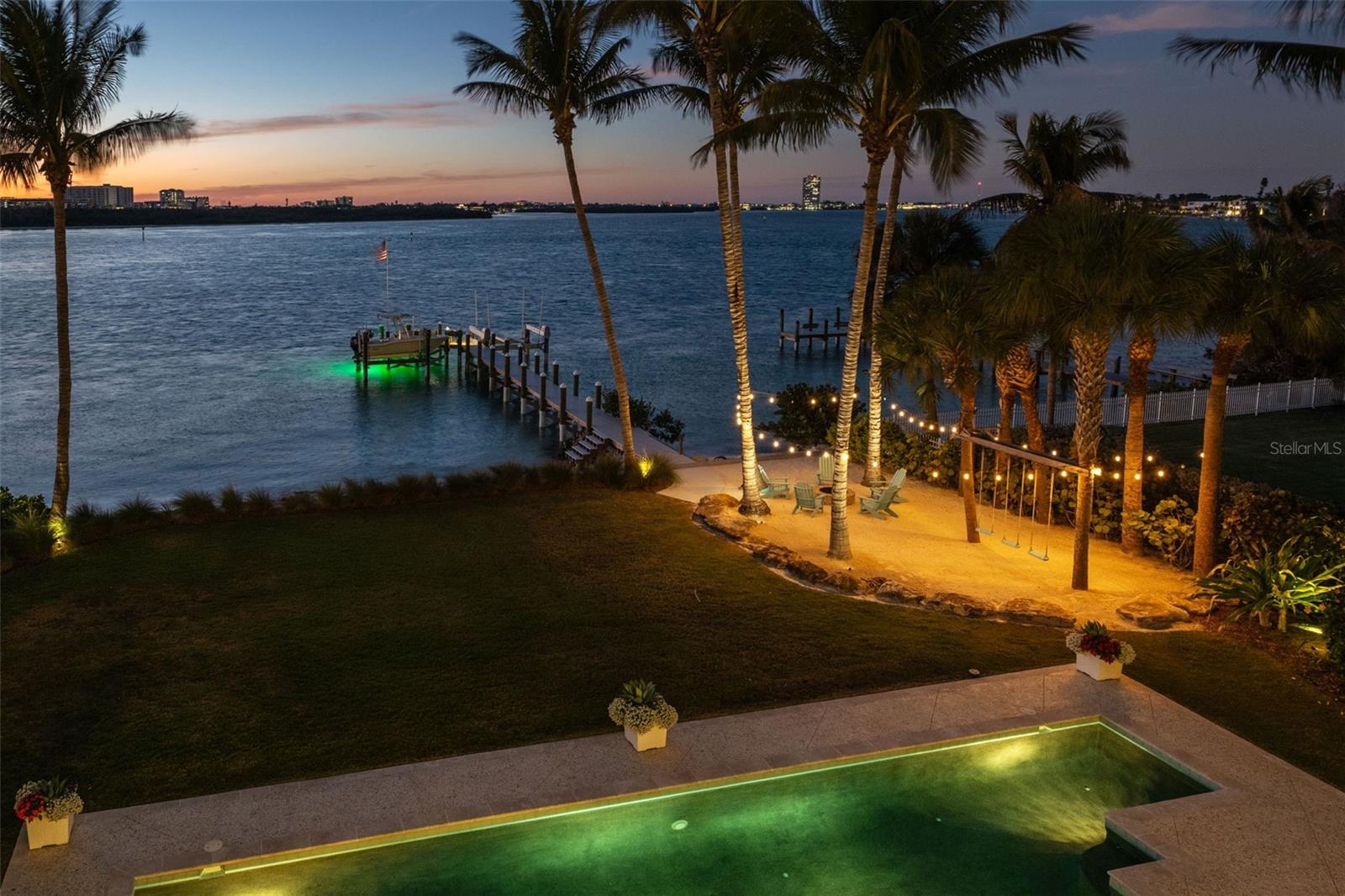 Image 51 of 83 For 3440 Gulfmead Drive