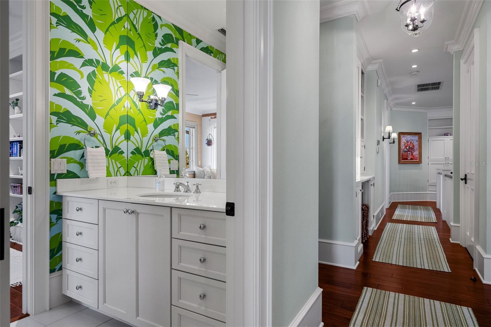 Image 54 of 83 For 3440 Gulfmead Drive