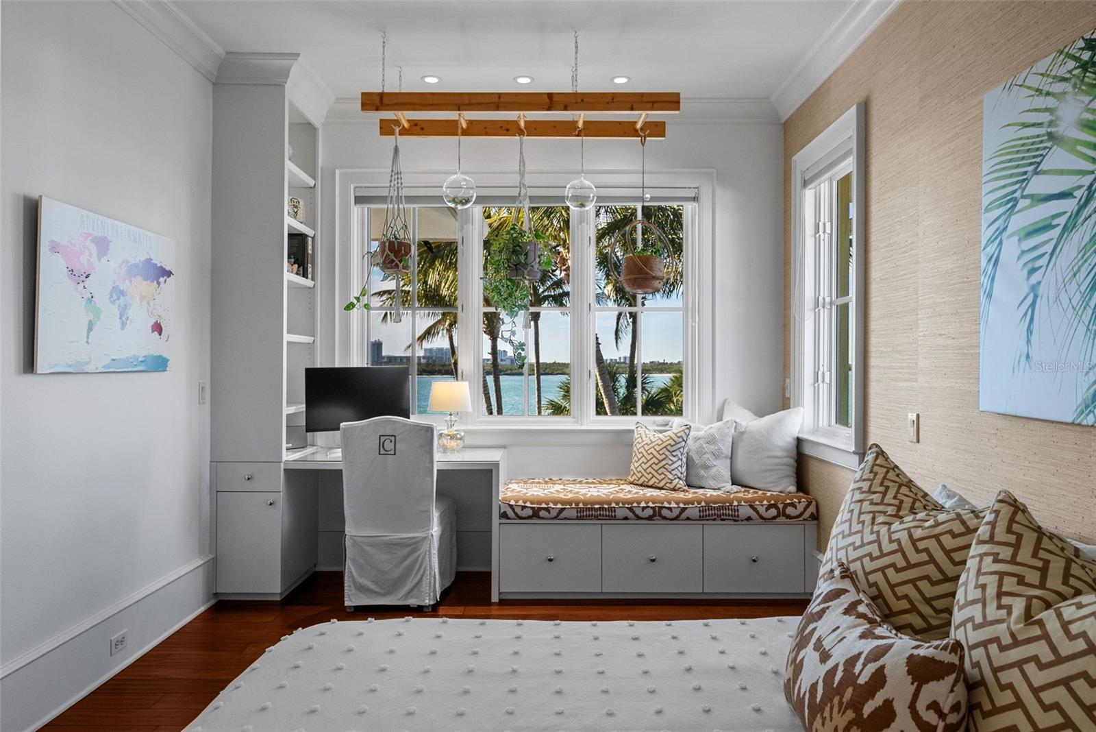 Image 56 of 83 For 3440 Gulfmead Drive